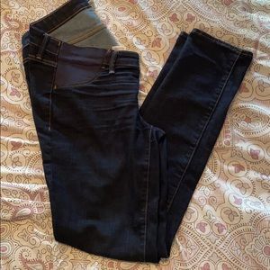 EUC old navy maternity jeans